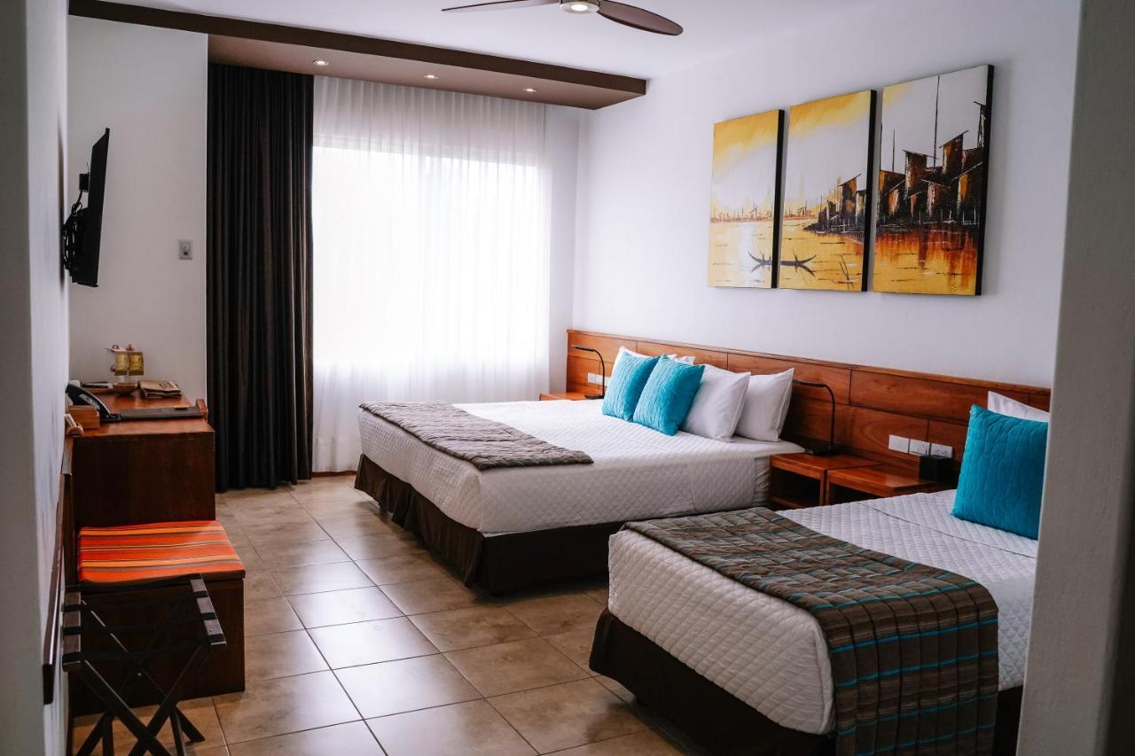 Hotel Cucuve Puerto Ayora  Bagian luar foto