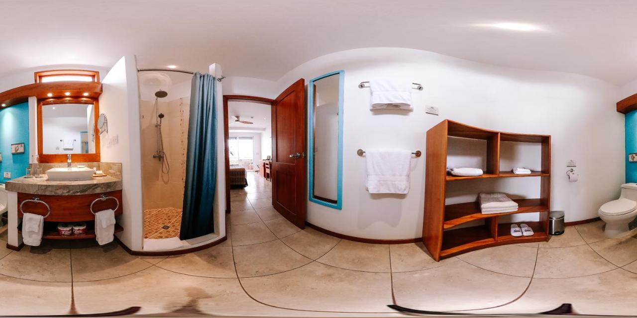 Hotel Cucuve Puerto Ayora  Bagian luar foto